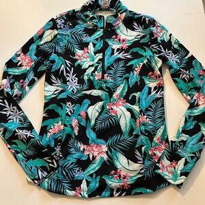 Tommy Bahama Golf women’s S  long sleeve top UPF 50 pockets black  floral NWT